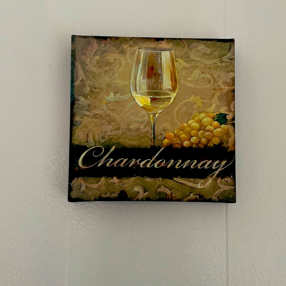 Chardonnay Wine Picture